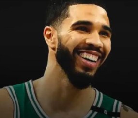 场均助攻次数生涯新高 塔图姆：我想追赶拉里·伯德