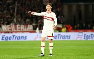 记者：若恰尔汗奥卢离队，斯图加特23岁中场斯蒂勒是国米优先目标