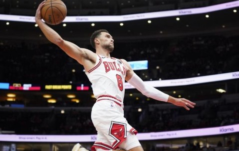 kaiyun.com-湖人热火更有可能得到拉文 卡鲁索引各队广泛关注